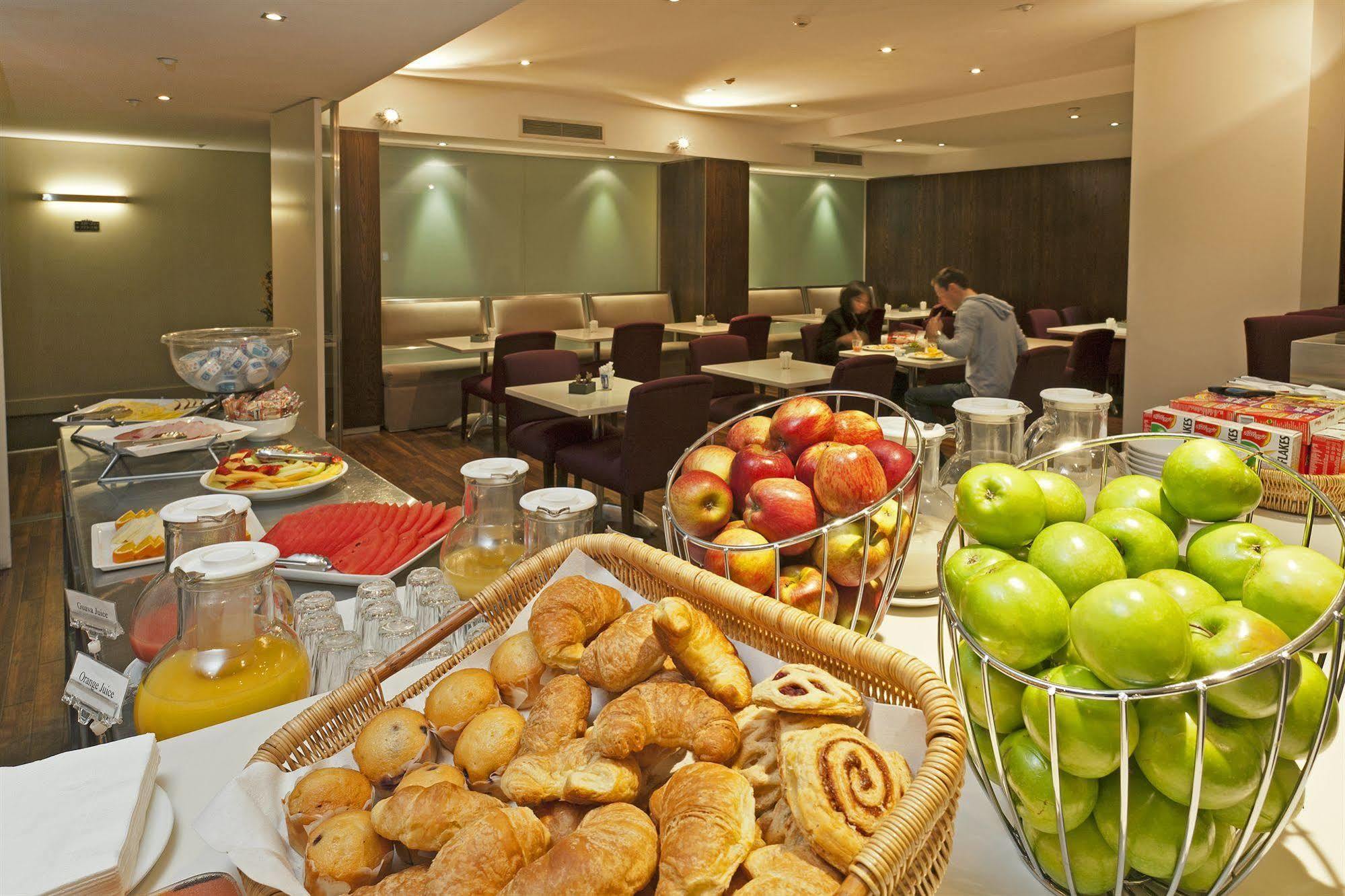 Hotel Causeway Мелбърн Ресторант снимка